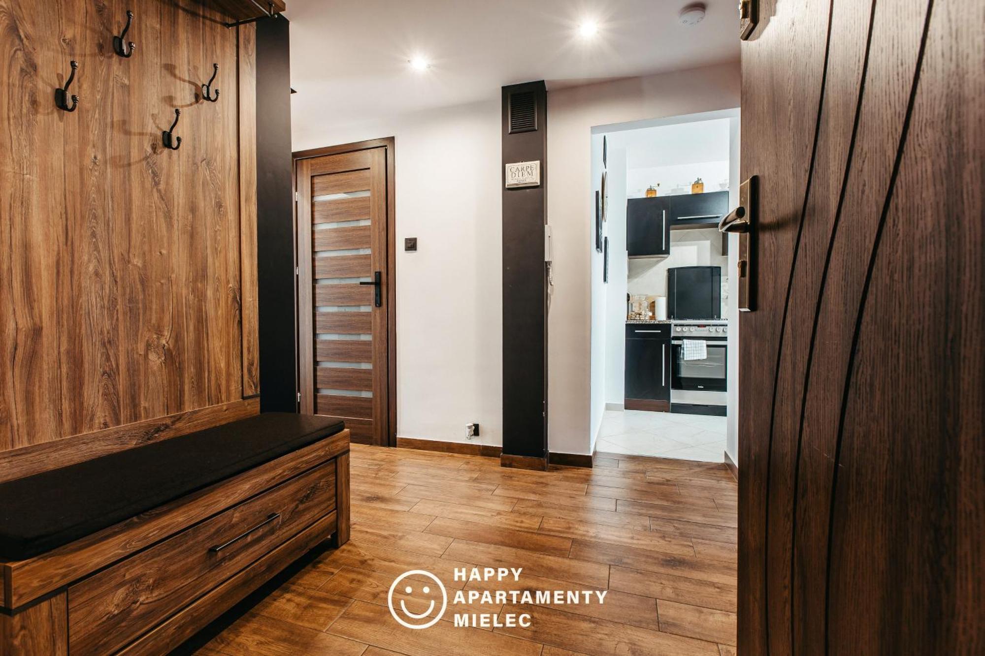 מילץ' Happy Stay - Apartamentyhappy Pl מראה חיצוני תמונה