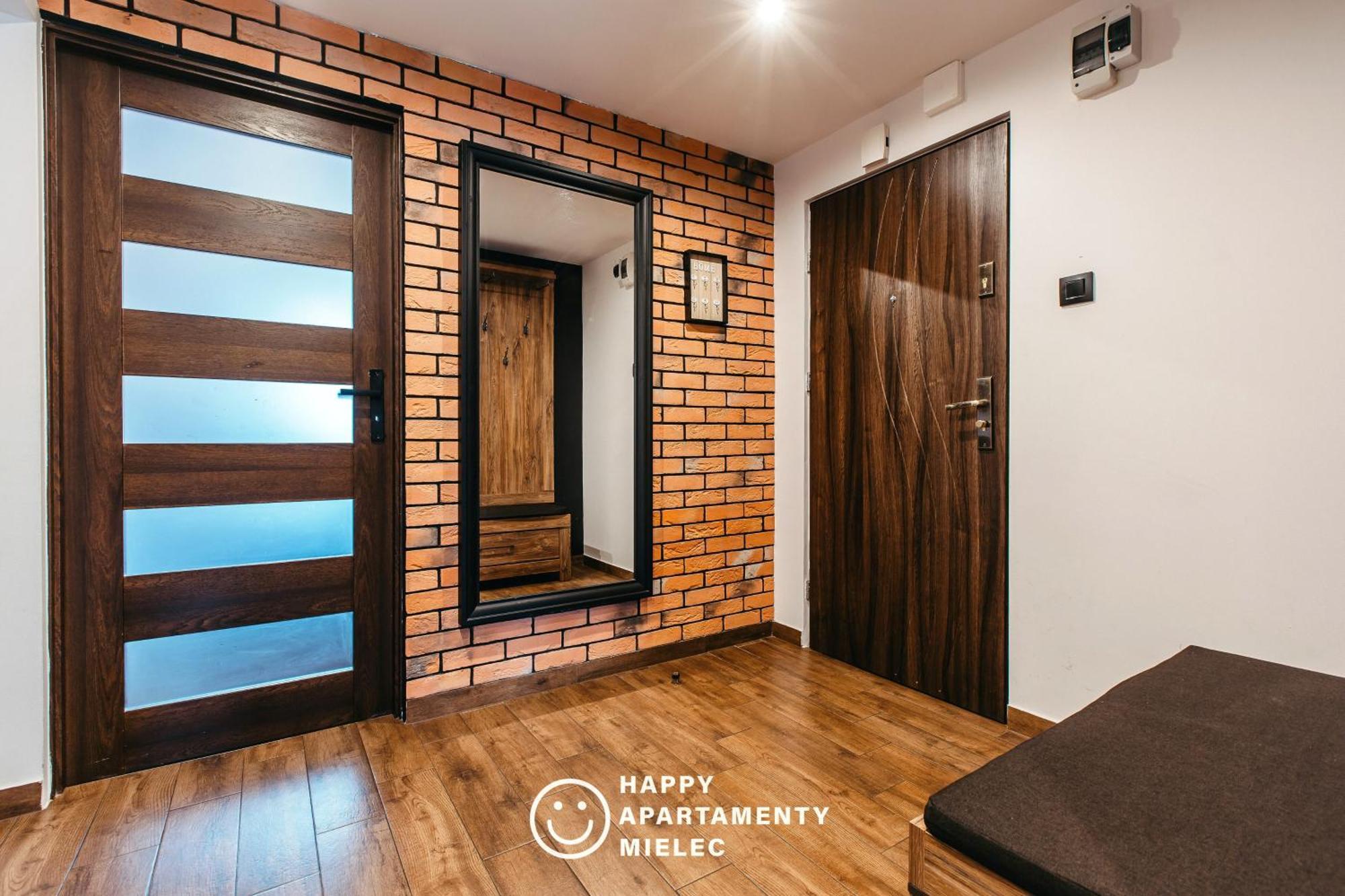 מילץ' Happy Stay - Apartamentyhappy Pl מראה חיצוני תמונה