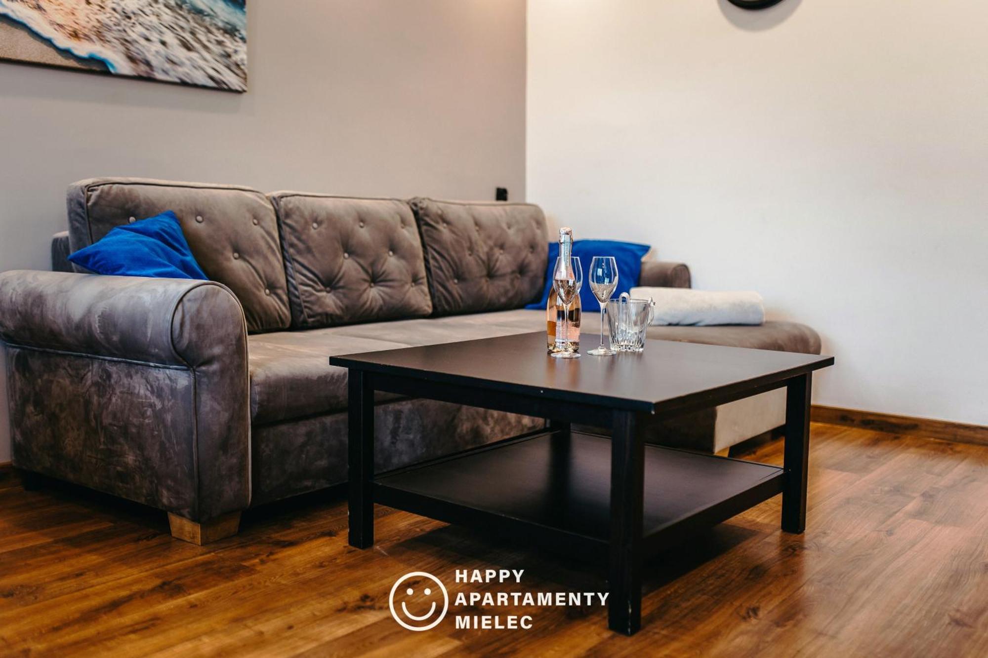 מילץ' Happy Stay - Apartamentyhappy Pl מראה חיצוני תמונה