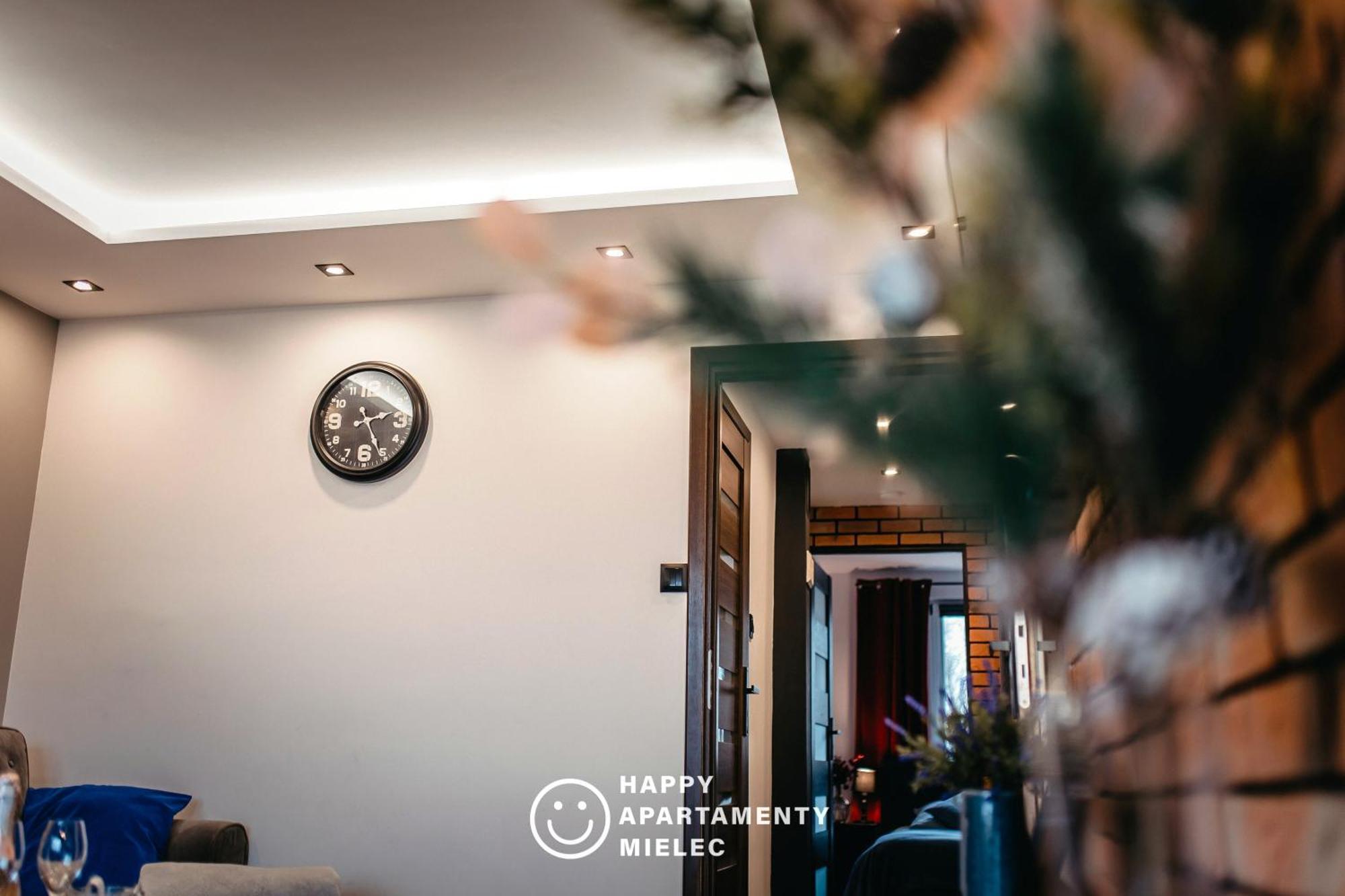 מילץ' Happy Stay - Apartamentyhappy Pl מראה חיצוני תמונה